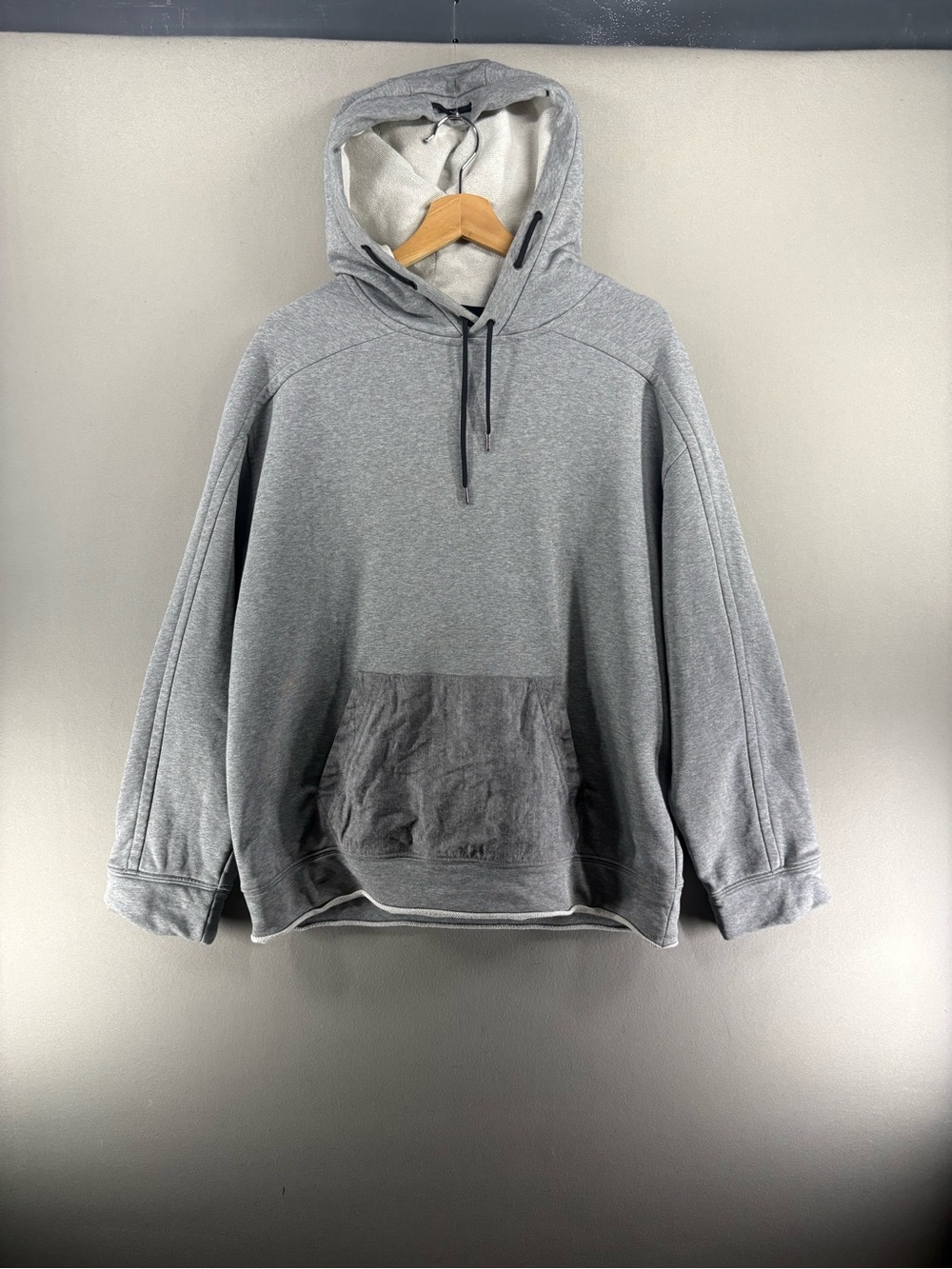 Isabel Benenato Hoodie Pullover Gray Size Medium Graphic